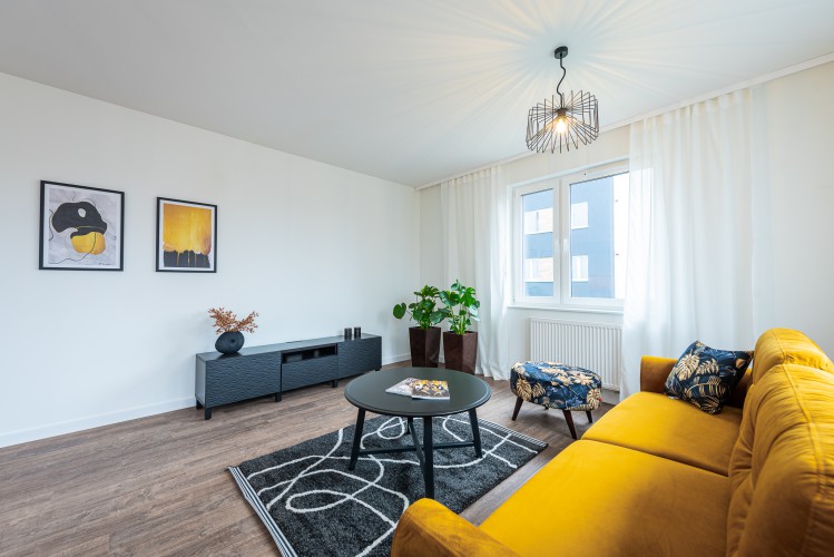 UL. ZABŁOCKIEGO 20A/18