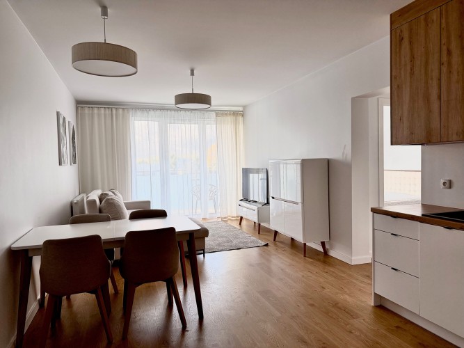 UL. ZABŁOCKIEGO 18/12