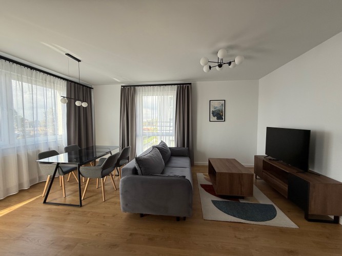 UL. ZABŁOCKIEGO 18/13